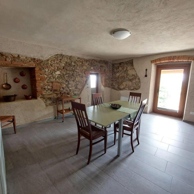 Istanti - Menta Appartement Costigliole Saluzzo Buitenkant foto