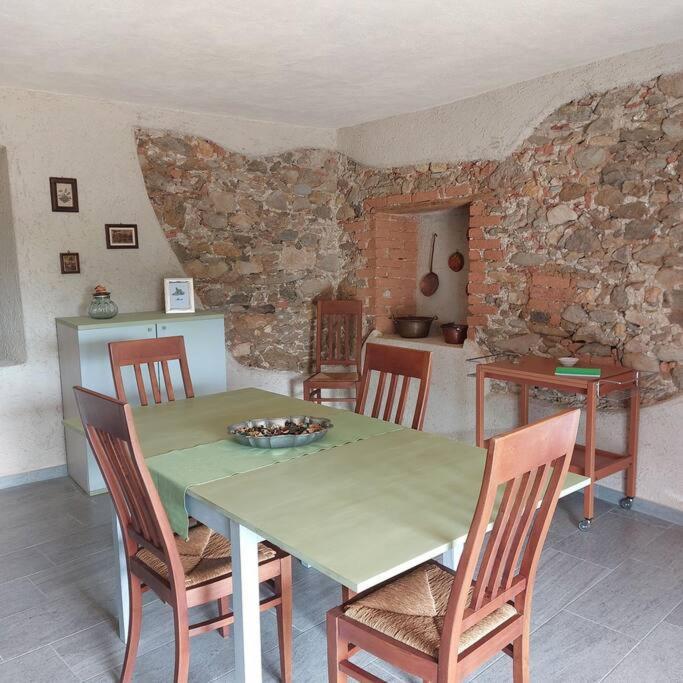 Istanti - Menta Appartement Costigliole Saluzzo Buitenkant foto